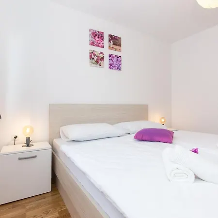 Kiara 4* Punat