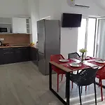 Kiara 4* بونات